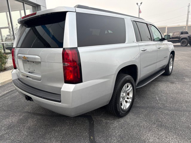 Used 2017 Chevrolet Suburban LT AWD/4WD image 3