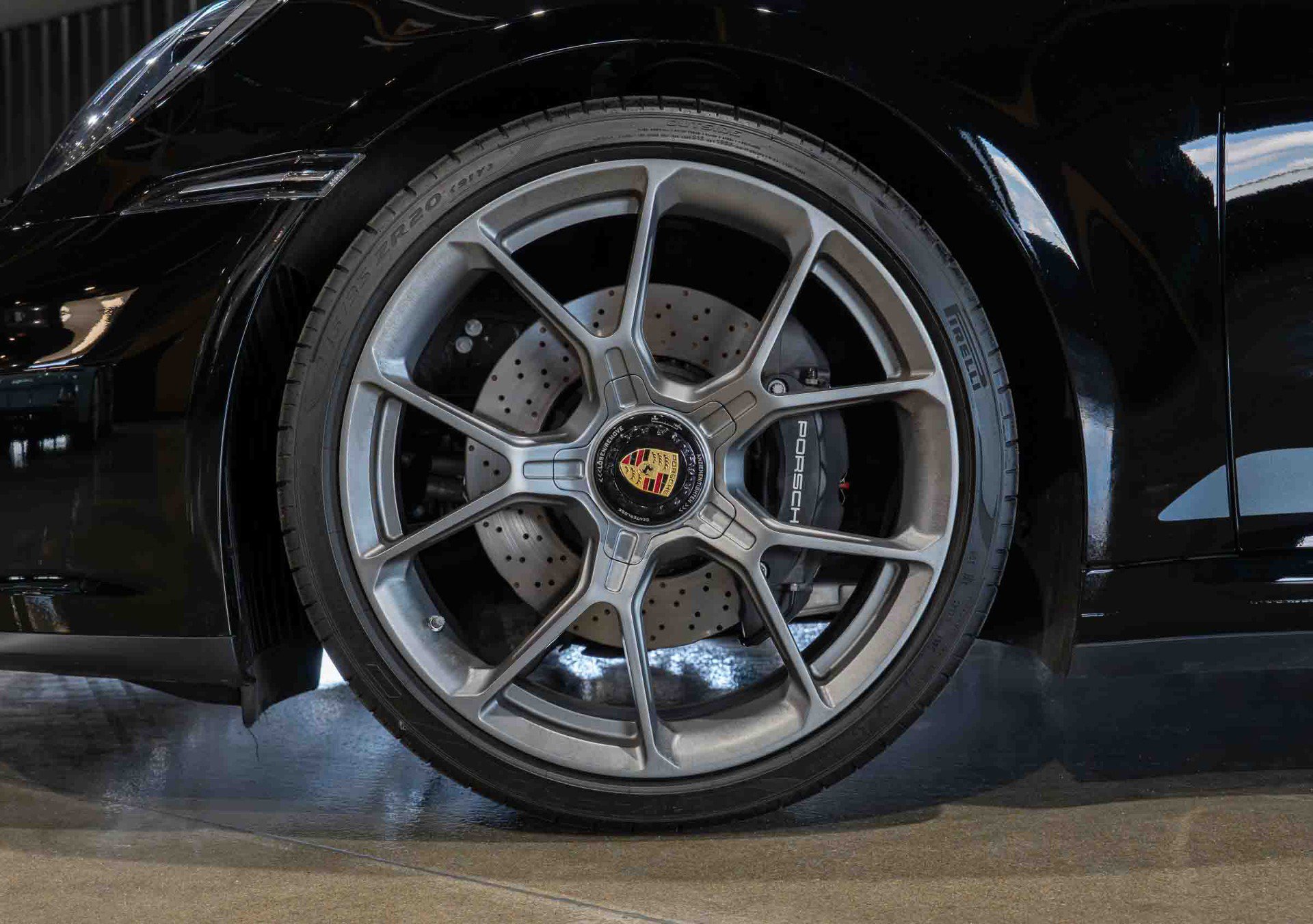 Used 2026 Porsche 911 Carrera T RWD image 8