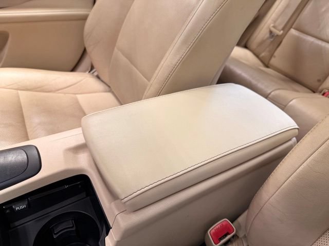 Used 2013 Lexus ES 350 w/ Luxury Pkg FWD image 29
