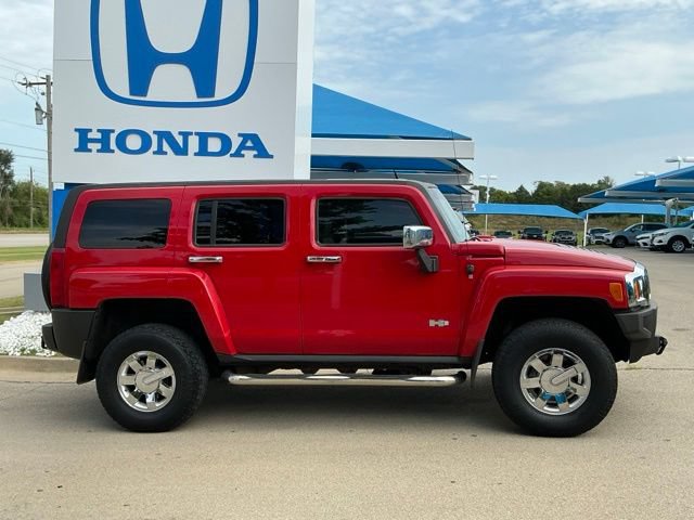 Used 2006 HUMMER H3 AWD/4WD image 2