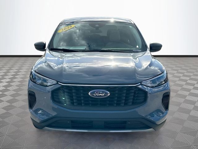 Used 2025 Ford Escape Active image 2