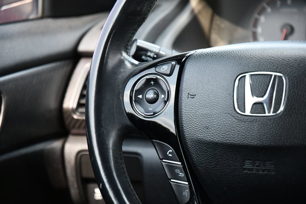 Used 2016 Honda Accord Sport image 22