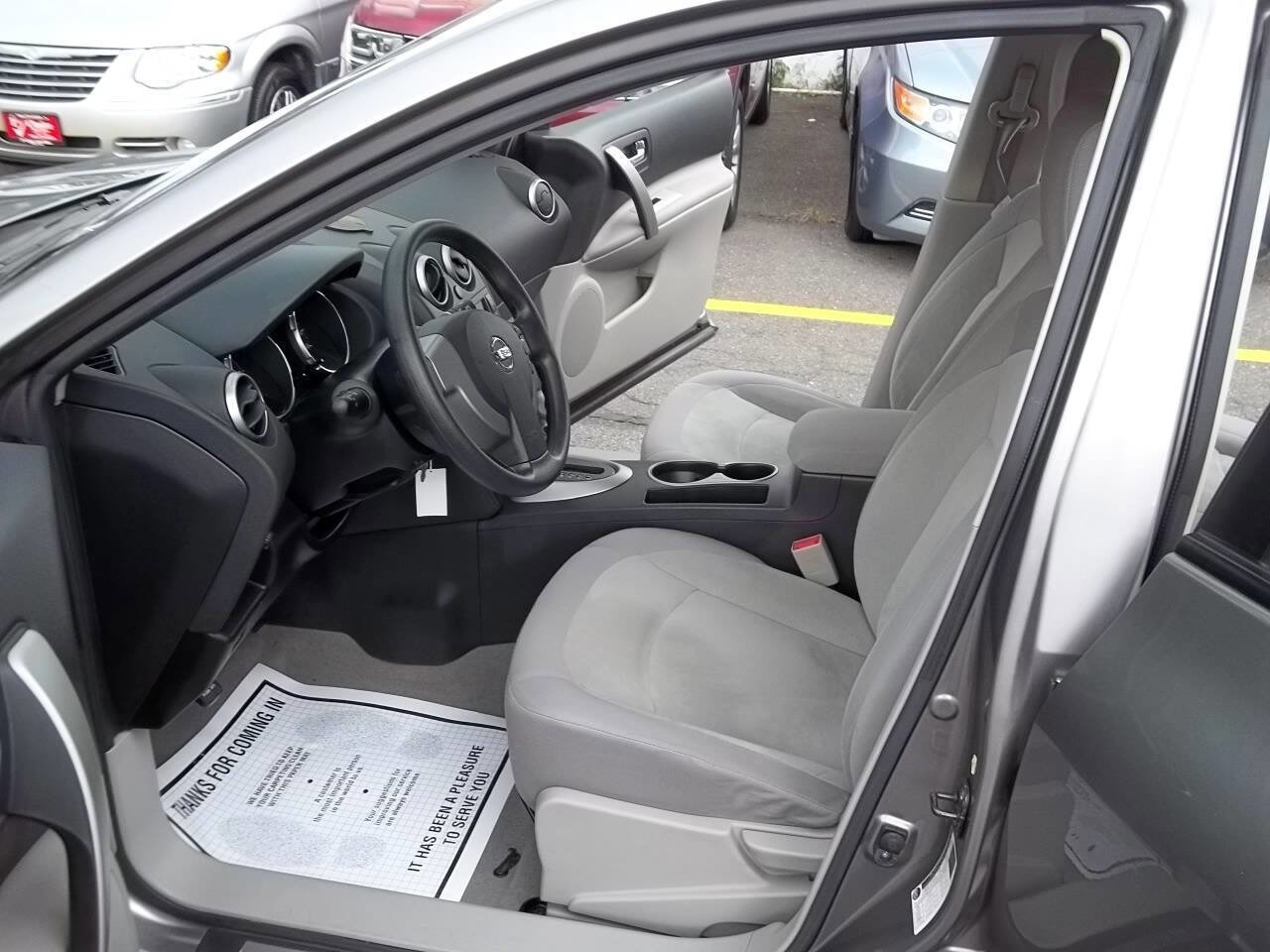 Used 2010 Nissan Rogue S w/ 360 Degree Value Pkg image 8