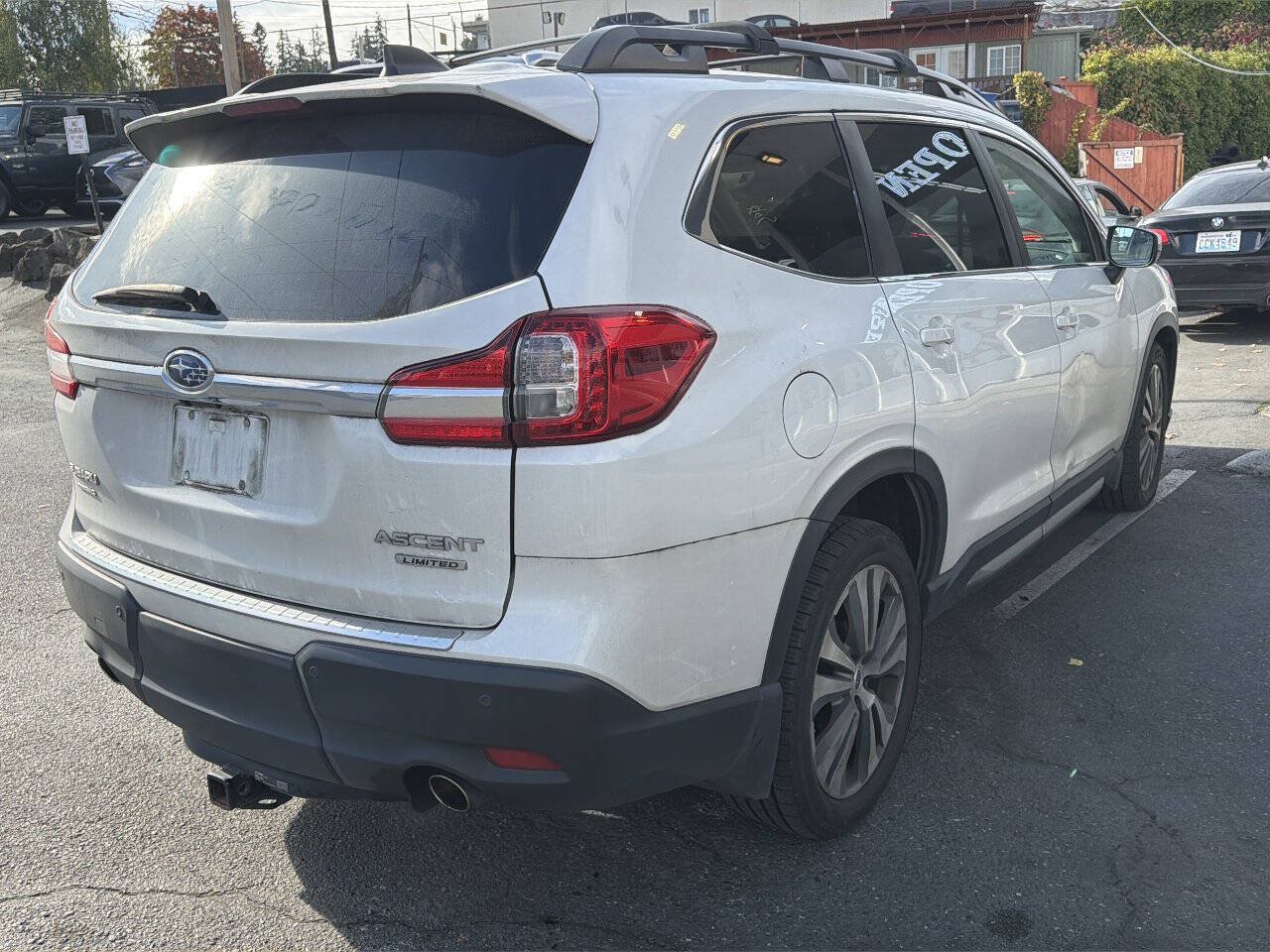 Used 2021 Subaru Ascent Limited w/ Technology Package AWD/4WD image 3