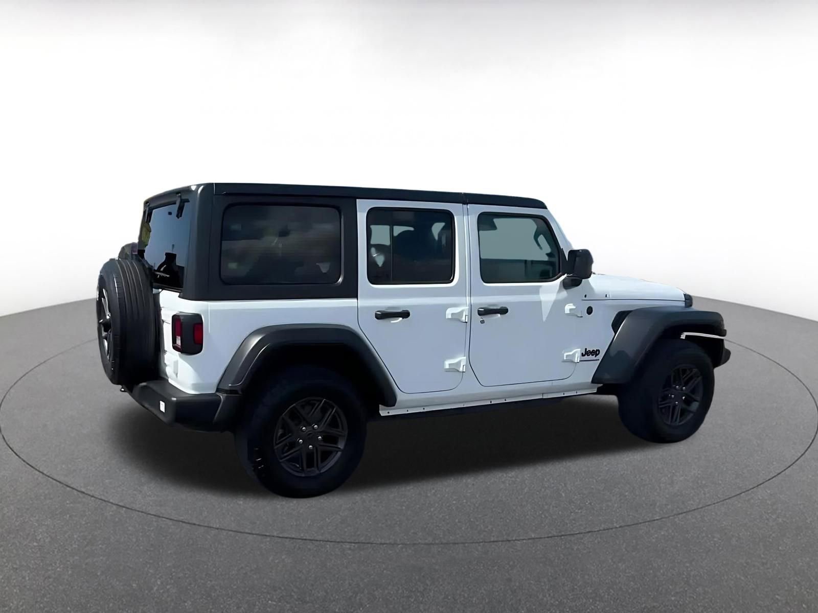 Used 2025 Jeep Wrangler Sport S AWD/4WD image 14
