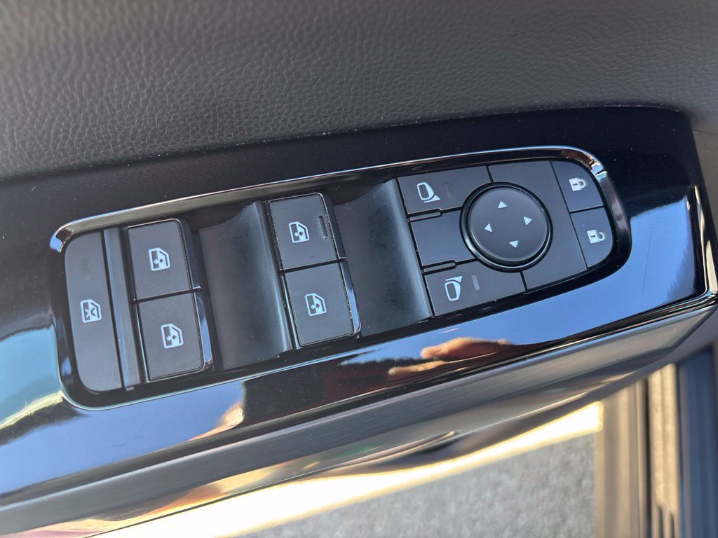 Certified 2024 Nissan Pathfinder SL AWD/4WD image 11