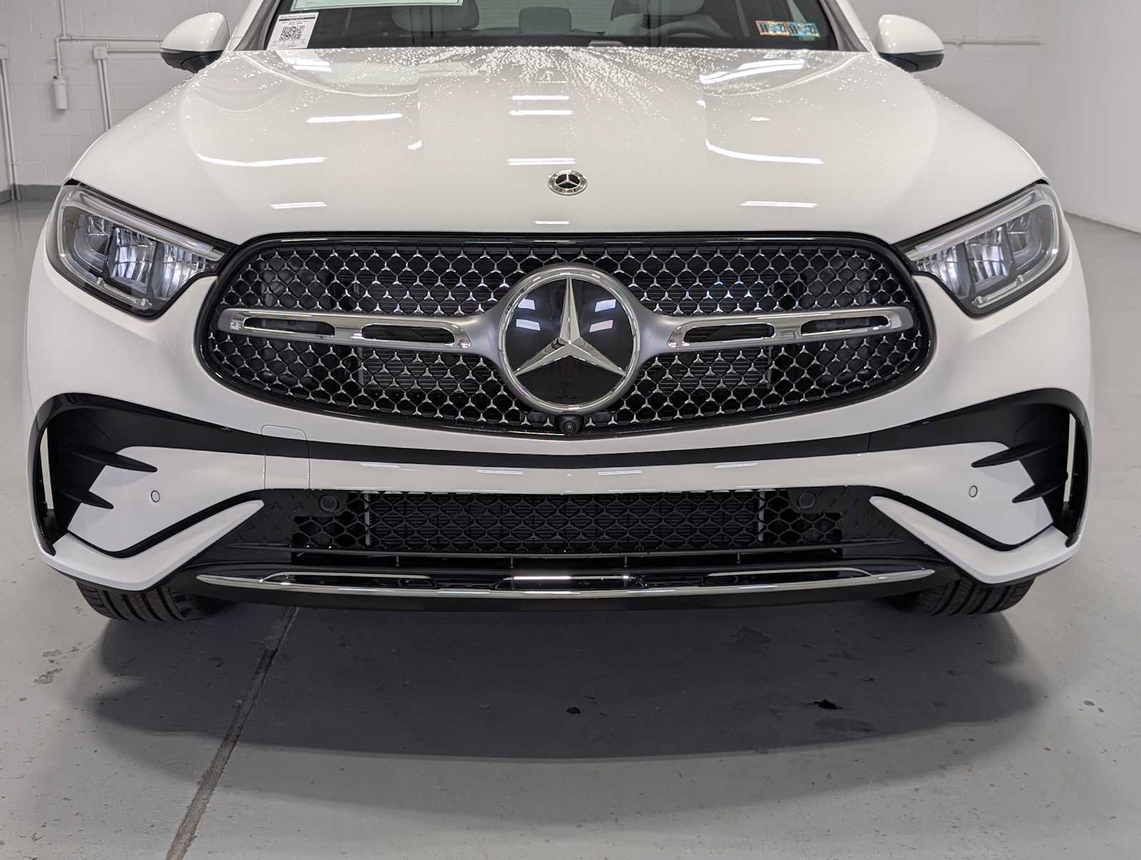 New 2027 Mercedes-Benz GLC 300 4MATIC image 2