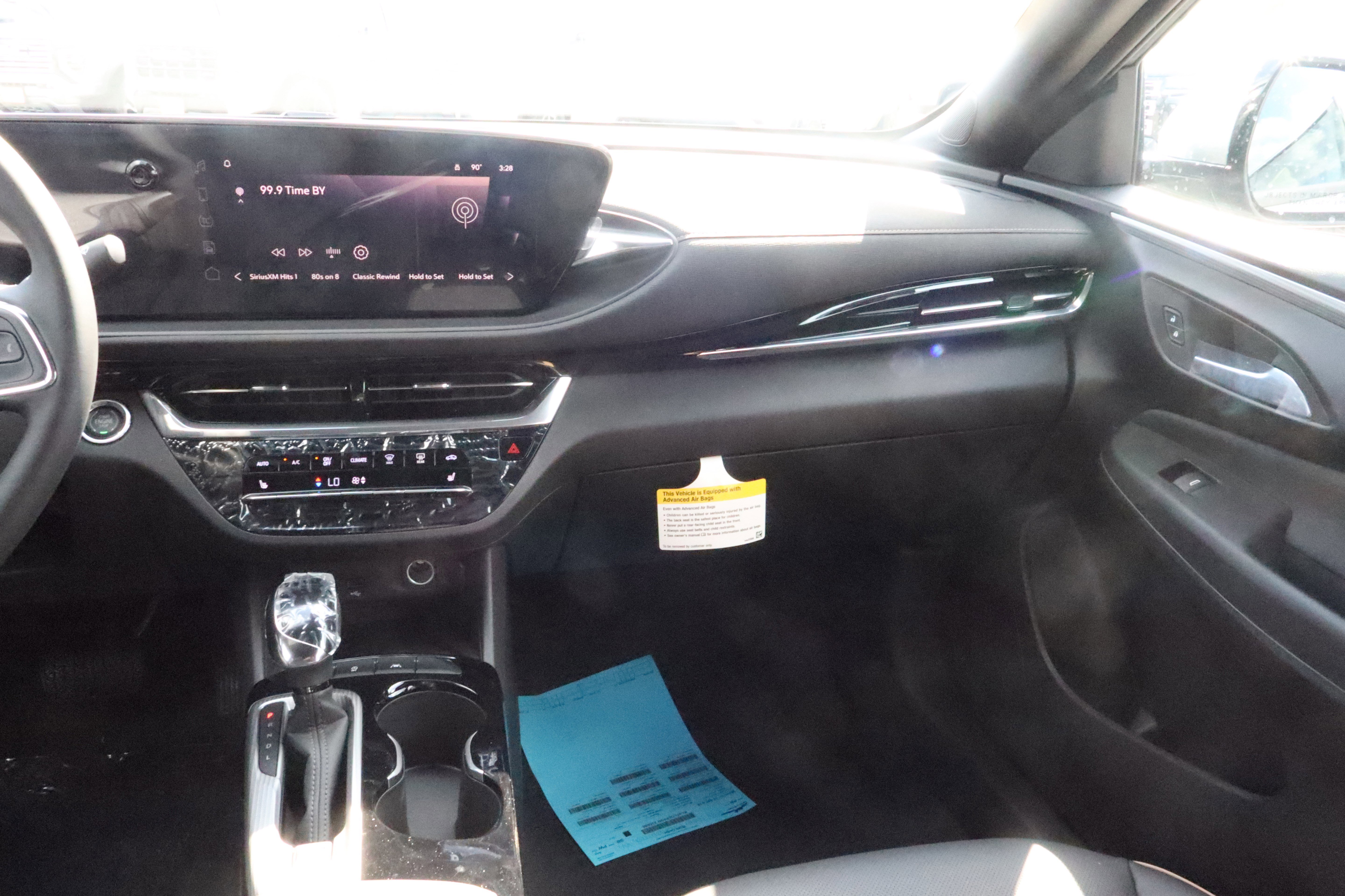 New 2025 Buick Envista Avenir image 11