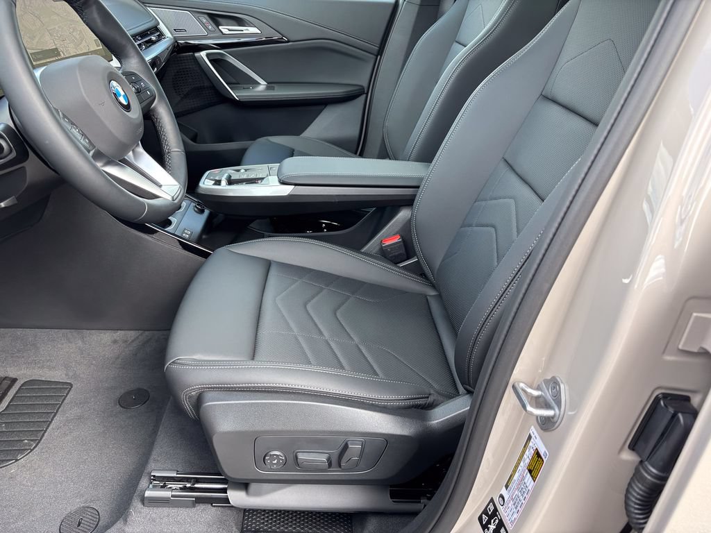 New 2026 BMW X1 xDrive28i w/ Convenience Package AWD/4WD image 14