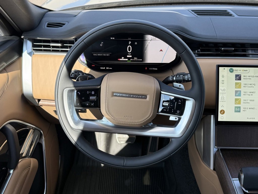 New 2025 Land Rover Range Rover SE image 13