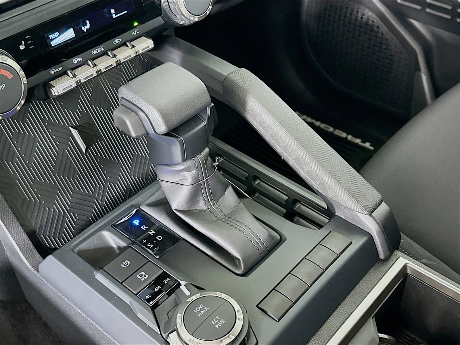 New 2025 Toyota Tacoma SR5 image 17