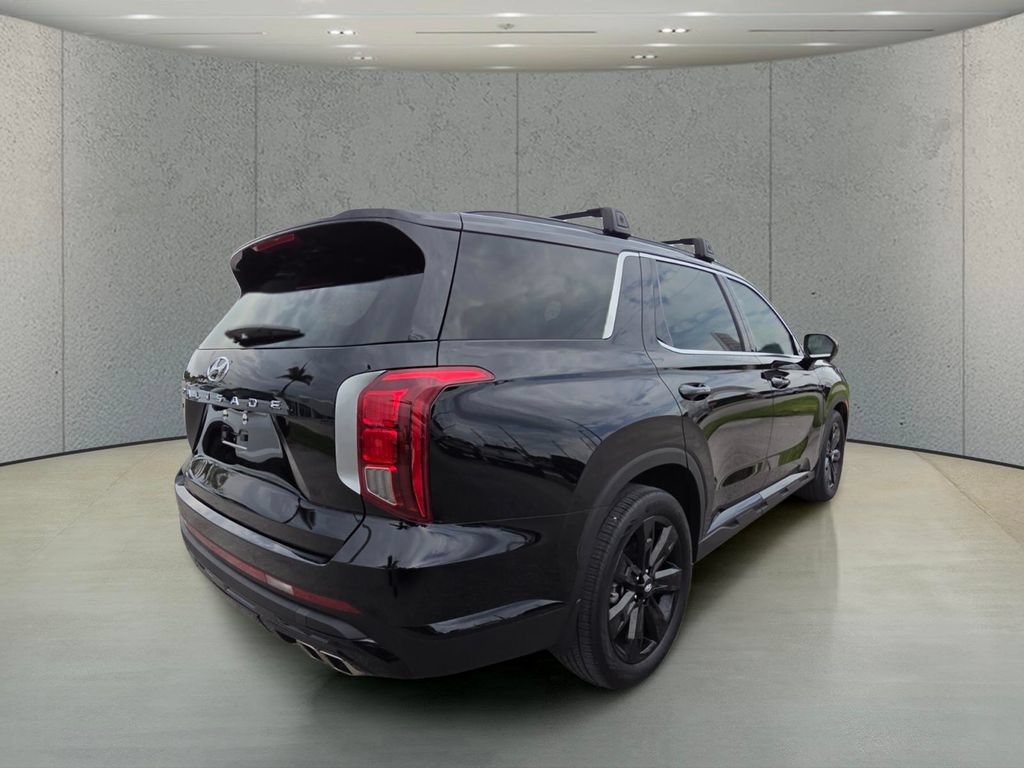 Used 2025 Hyundai Palisade XRT FWD image 4