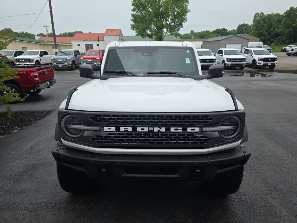 Used 2025 Ford Bronco Badlands AWD/4WD image 3