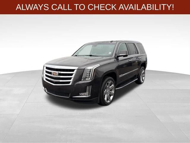 Used 2017 Cadillac Escalade Luxury image 3