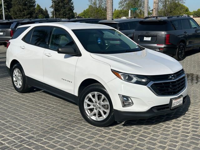 Used 2018 Chevrolet Equinox LS image 1