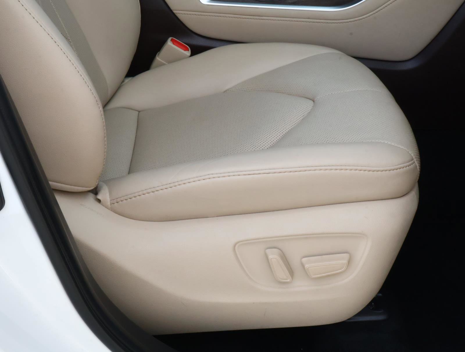 Used 2021 Toyota Highlander Platinum image 21