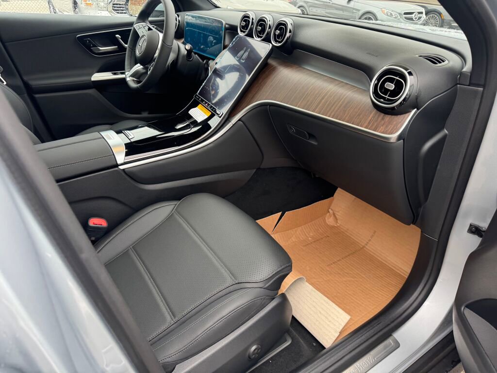 New 2026 Mercedes-Benz GLC 300 4MATIC image 20