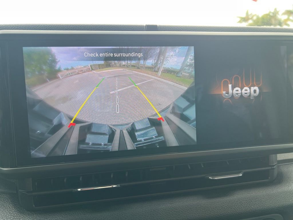 Certified 2024 Jeep Wrangler Willys image 64