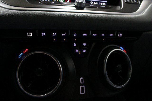 Used 2021 Chevrolet Blazer LT FWD image 28