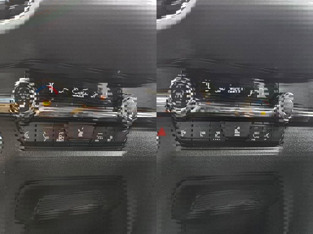 Used 2021 MAZDA CX-30 2.5 Turbo w/ Premium Package image 22