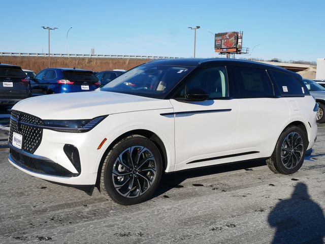 New 2026 Lincoln Nautilus Reserve image 3