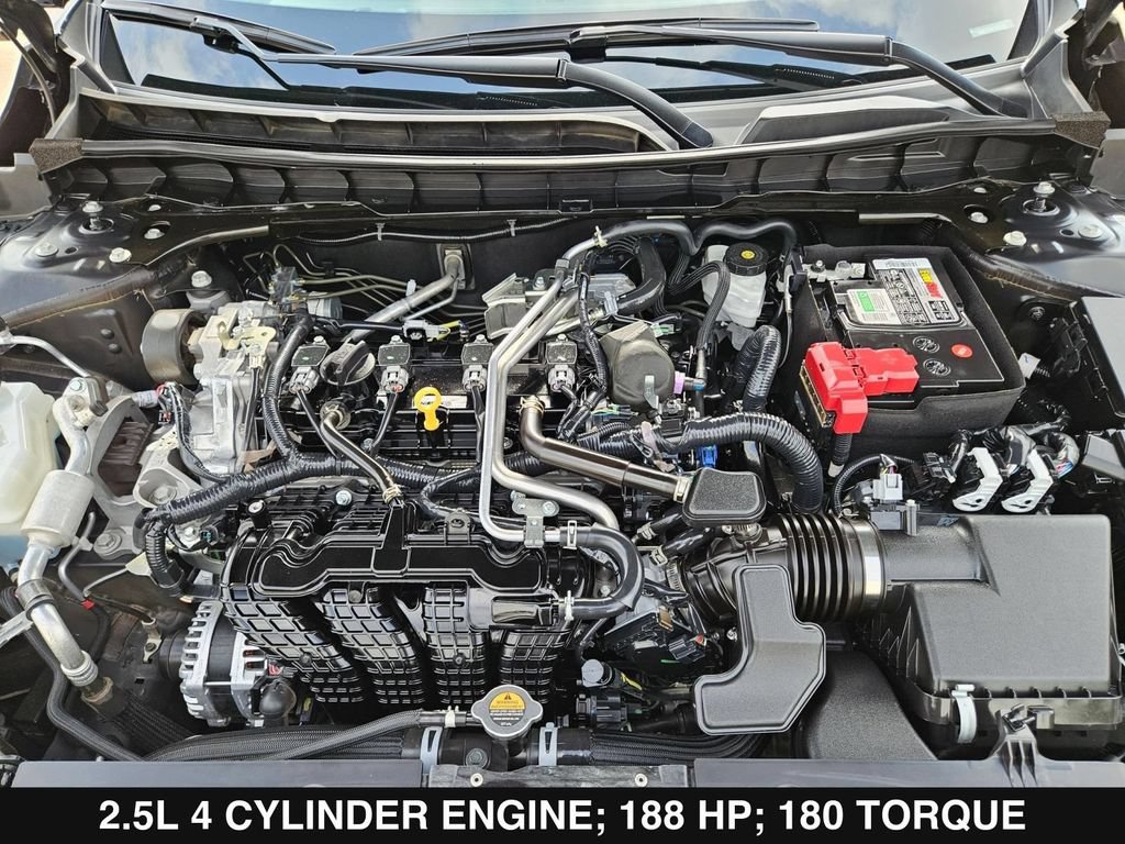 Used 2024 Nissan Altima 2.5 SV FWD image 36