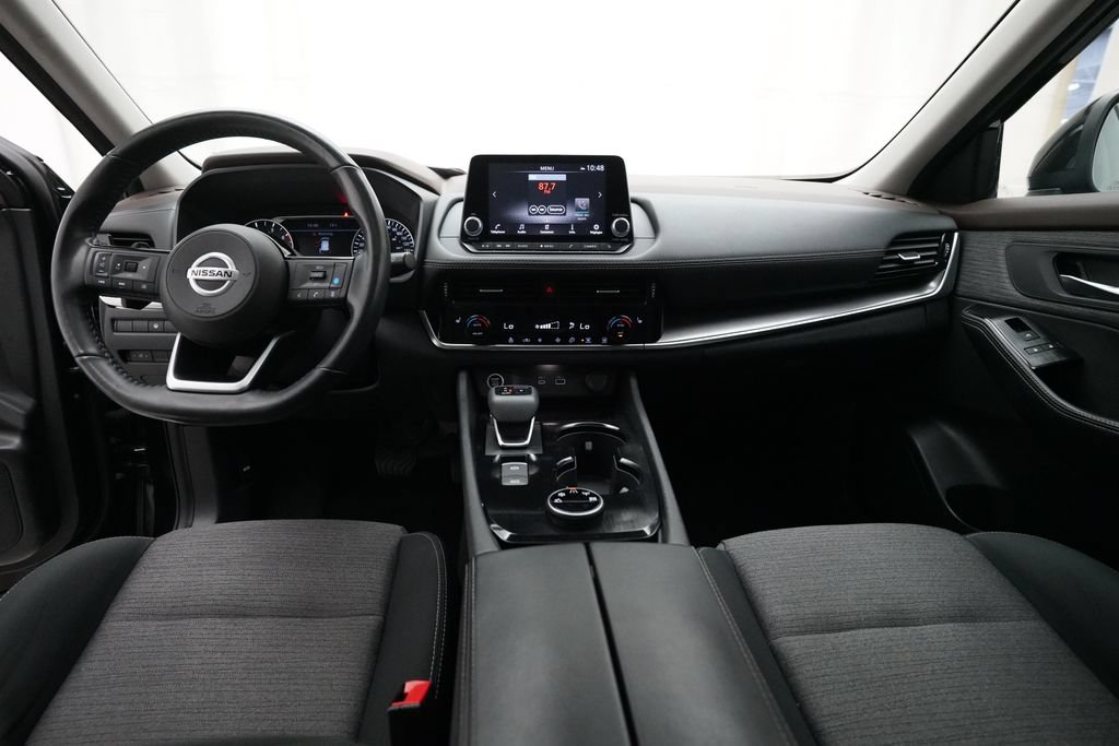 Used 2021 Nissan Rogue SV AWD/4WD image 5