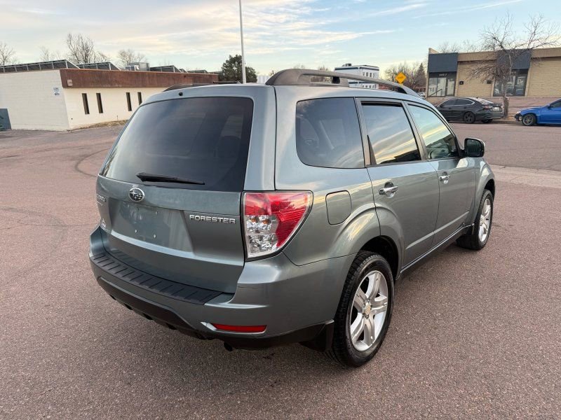Used 2010 Subaru Forester 2.5X Premium w/ Popular Equipment Group 1A image 7