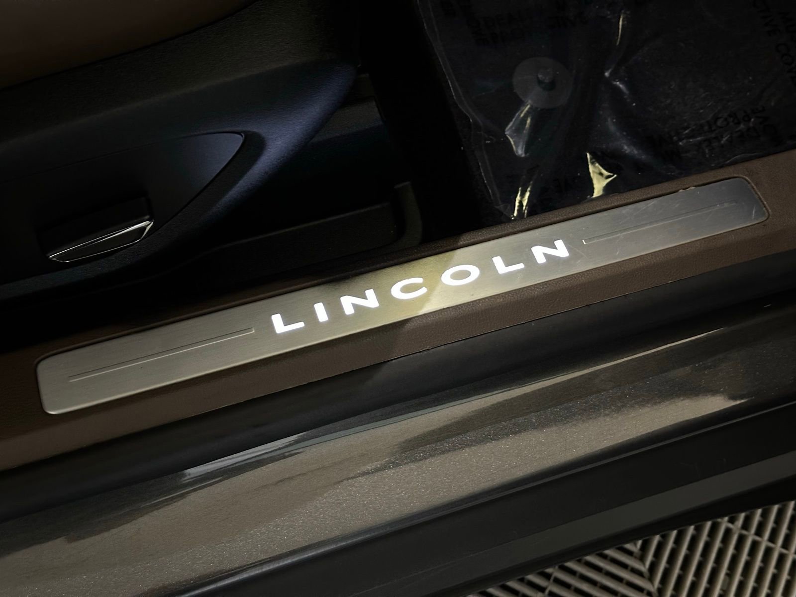 Used 2018 Lincoln MKC Reserve image 27