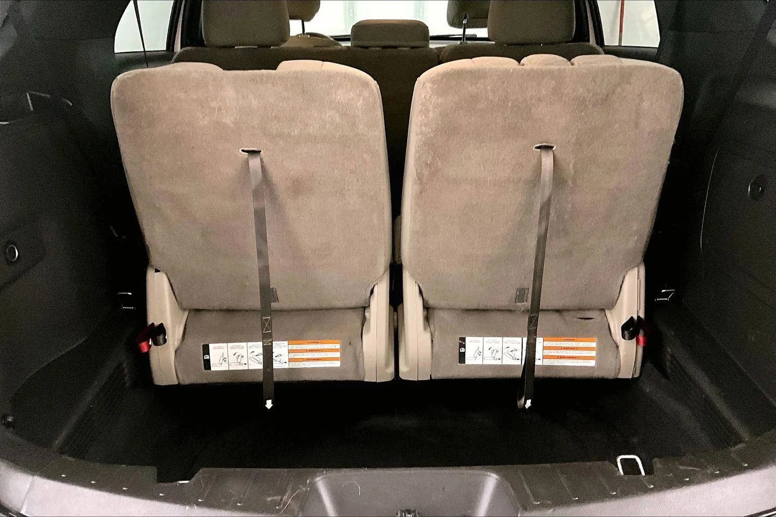 Used 2013 Ford Explorer 4WD w/ Class III Trailer Tow Pkg image 35