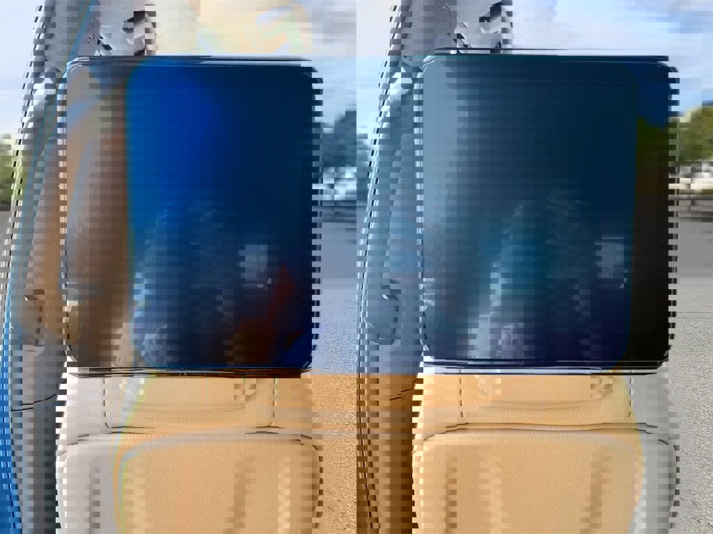 New 2025 Cadillac Escalade ESV Premium Luxury w/ Touring Package image 27