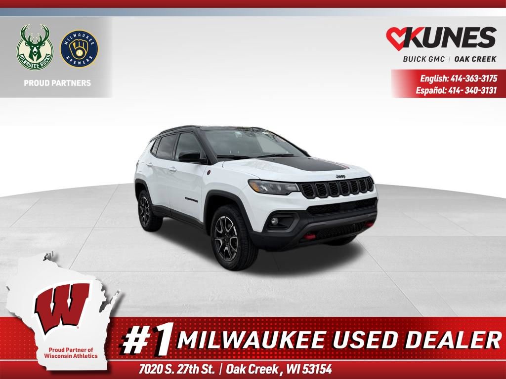 Used 2025 Jeep Compass Trailhawk
