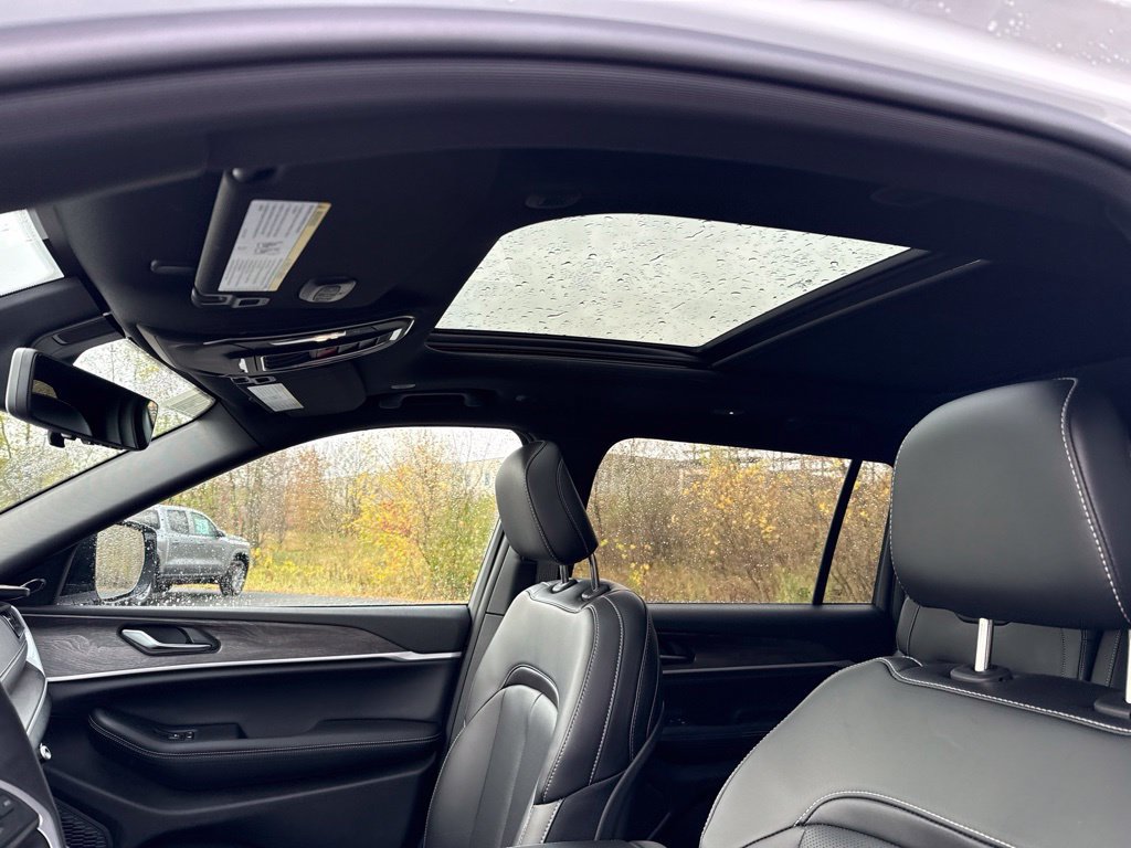 New 2027 Jeep Grand Cherokee L Limited AWD/4WD image 28
