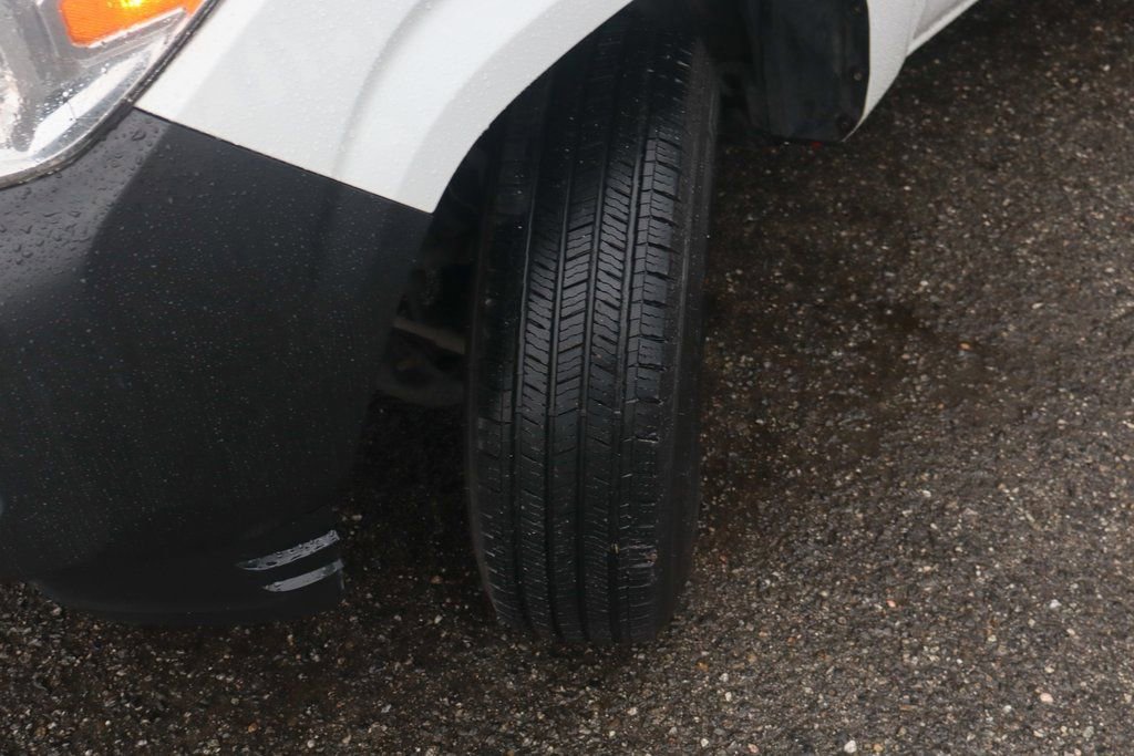 Used 2016 Toyota Tacoma SR image 36