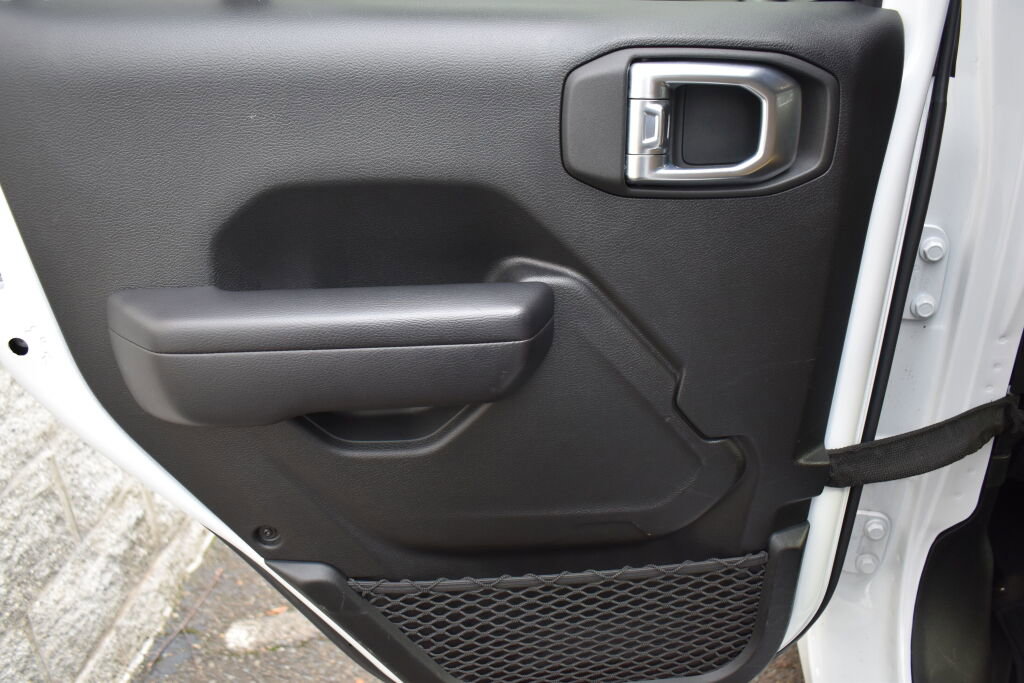 Used 2021 Jeep Wrangler Unlimited Sport S image 19