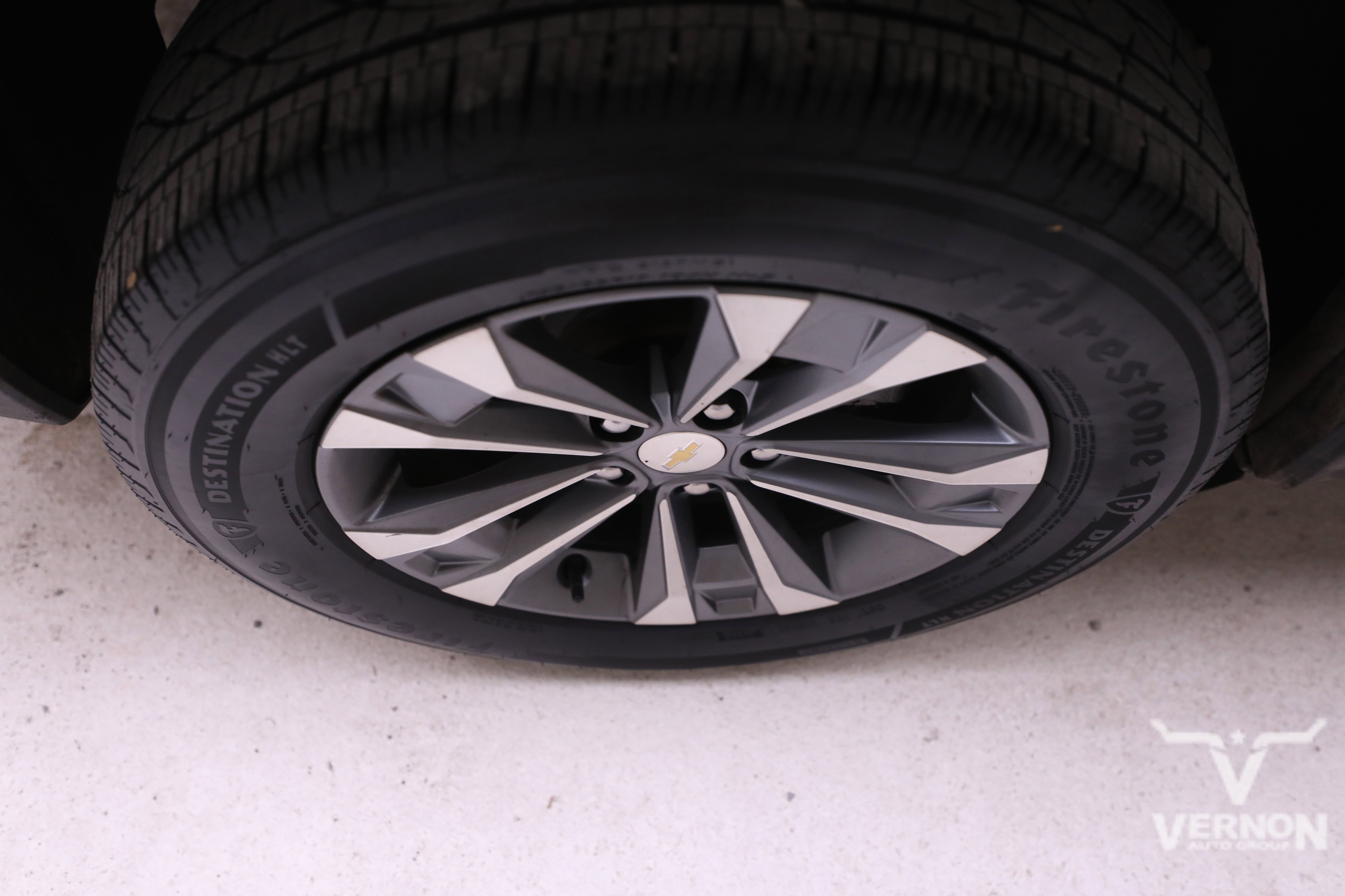 Used 2025 Chevrolet Equinox LT w/ Safety and Technology Package image 31