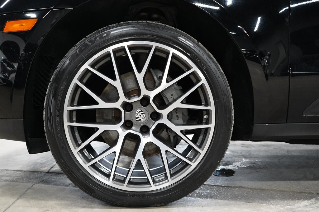 Used 2020 Porsche Macan S AWD/4WD image 31