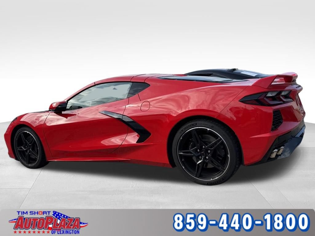 Used 2020 Chevrolet Corvette Stingray Preferred Cpe w/ 2LT Preferred Equipment Group RWD image 2