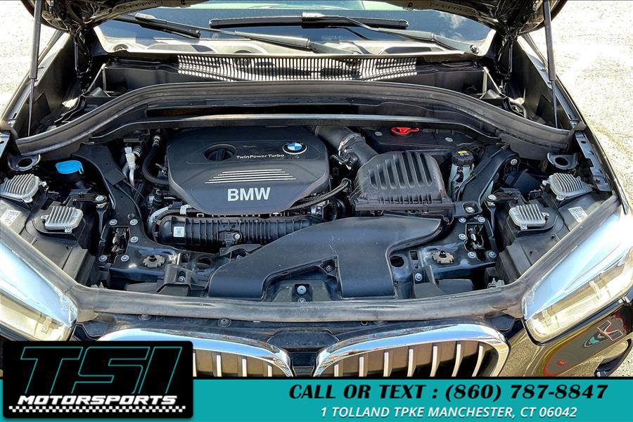 Used 2017 BMW X1 xDrive28i image 9