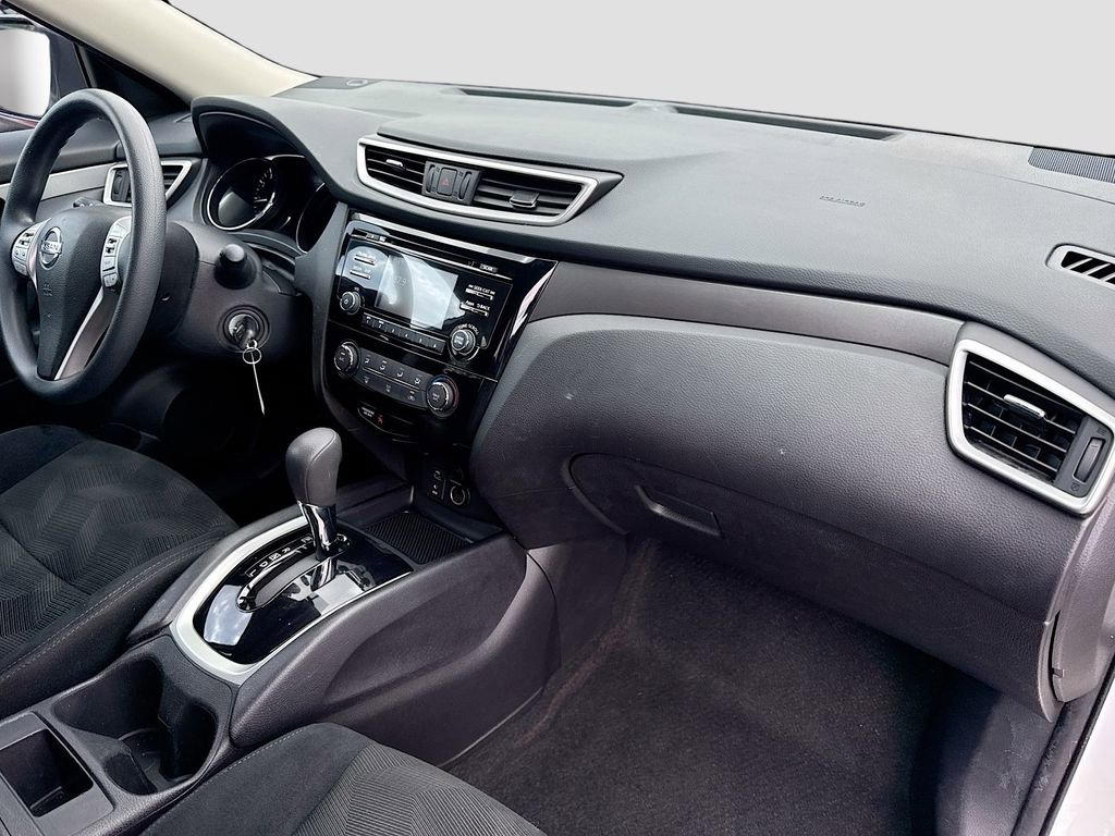 Used 2015 Nissan Rogue S w/ S Family Package FWD image 35