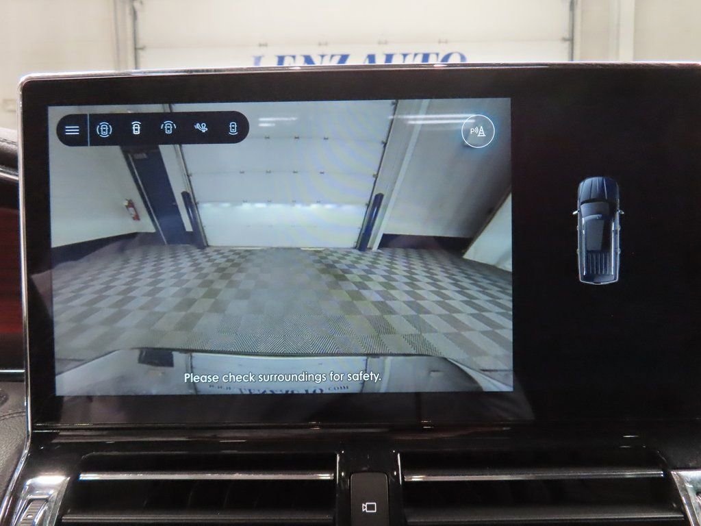 Used 2024 Lincoln Navigator L Reserve w/ Equipment Group 201A image 15