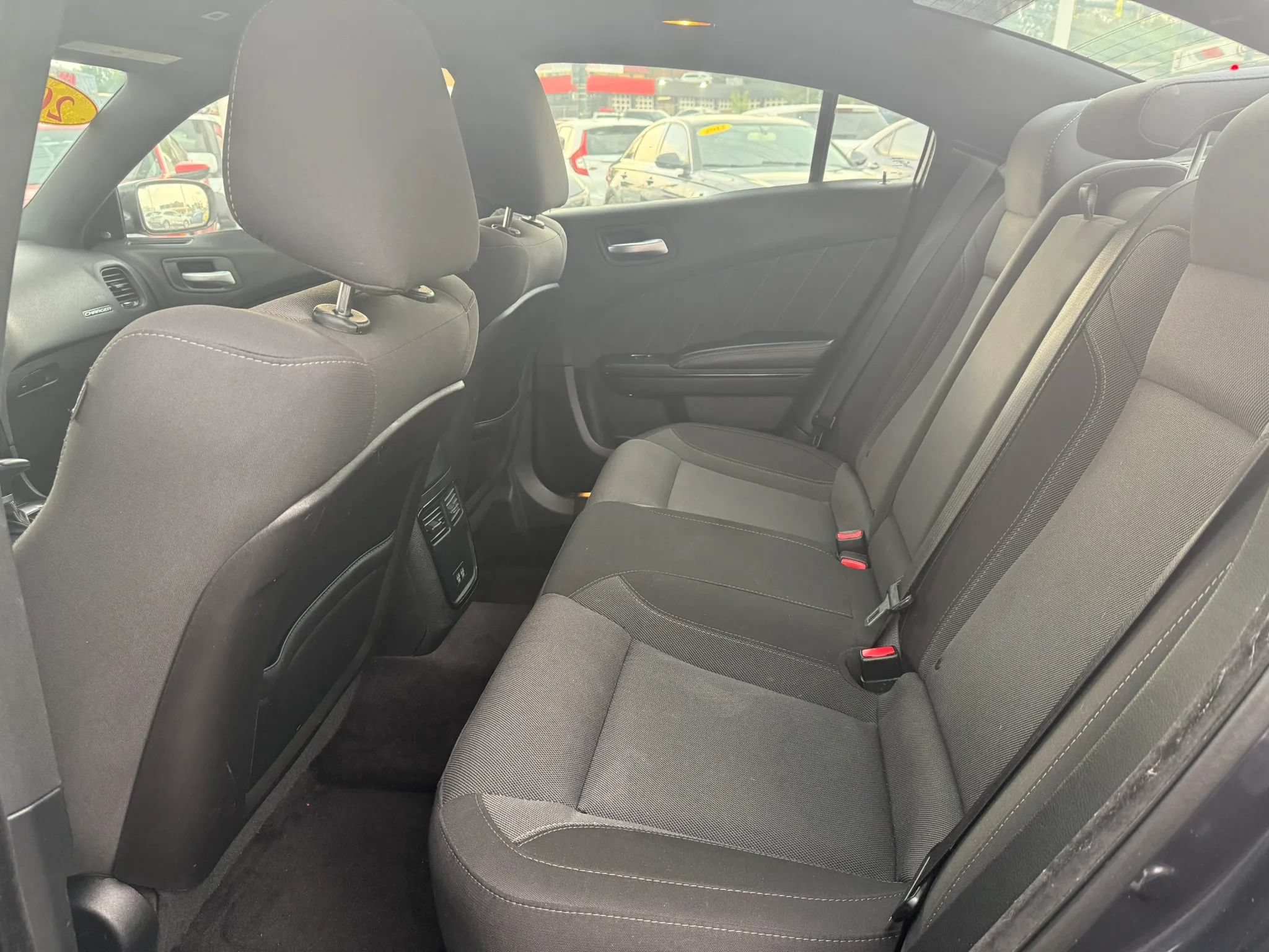 Used 2017 Dodge Charger R/T w/ Blacktop Package RWD image 13