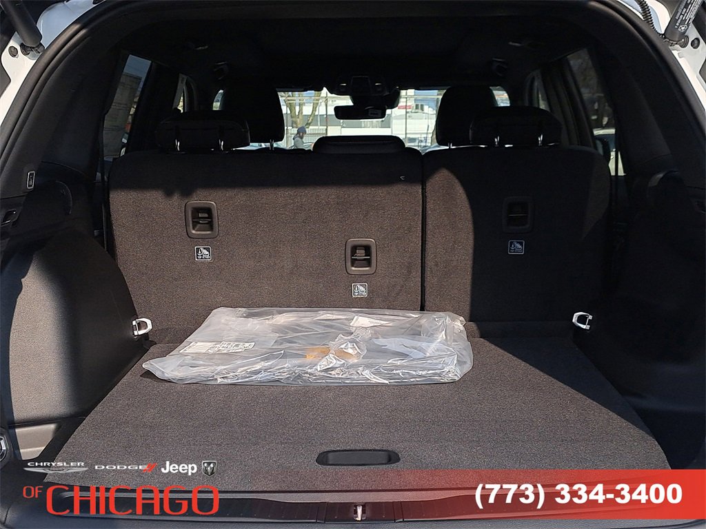 New 2025 Jeep Grand Cherokee Limited image 7