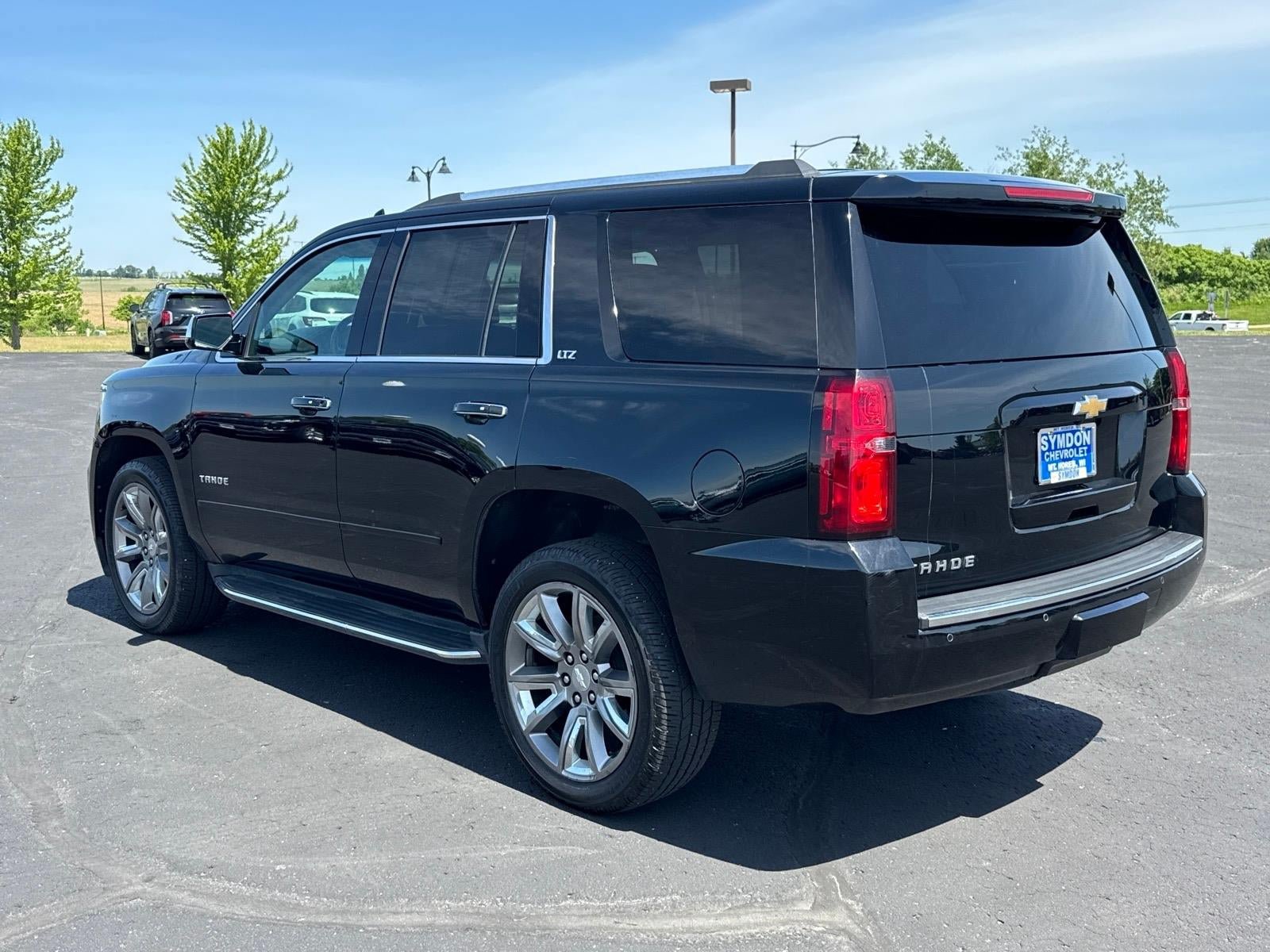 Used 2016 Chevrolet Tahoe LTZ AWD/4WD image 3