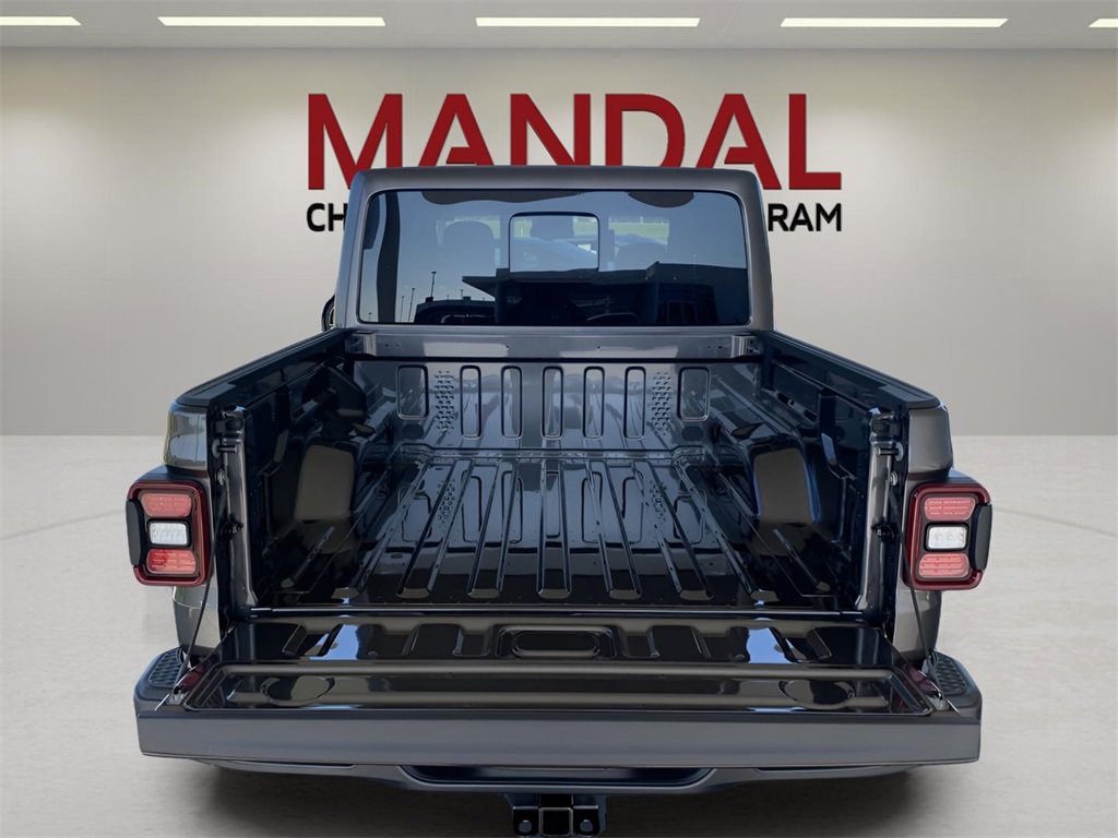 New 2025 Jeep Gladiator Mojave w/ Convenience Group image 20
