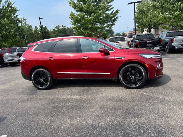 Used 2023 Buick Enclave Essence w/ Sport Touring Edition AWD/4WD image 5