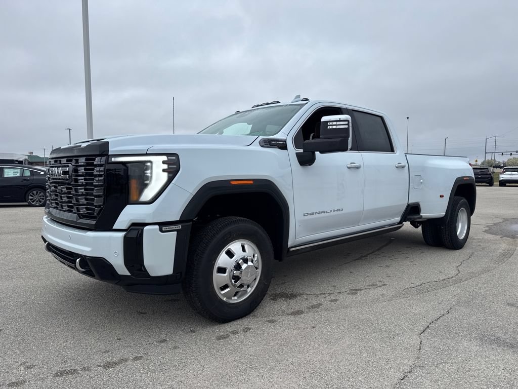 New 2026 GMC Sierra 3500 Denali Ultimate AWD/4WD video 2