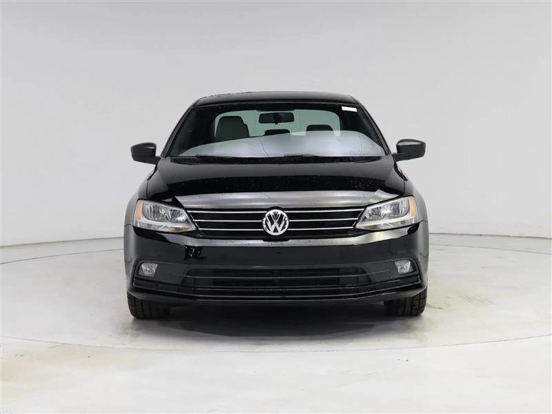 Used 2016 Volkswagen Jetta Sport w/ Lighting Package FWD image 1