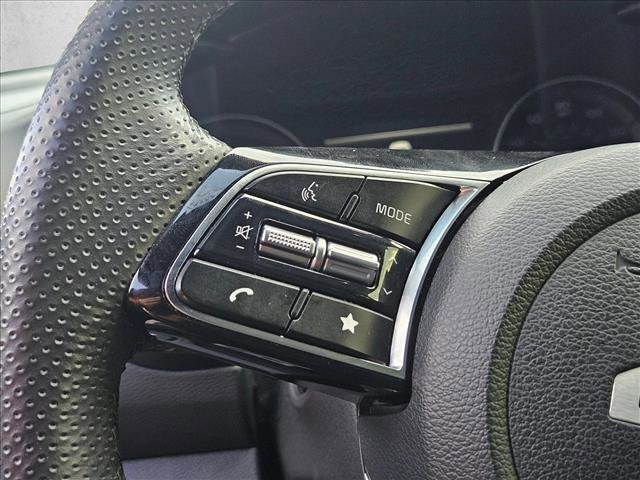 Used 2023 Kia Forte GT-Line w/ GT-Line Premium Package image 12