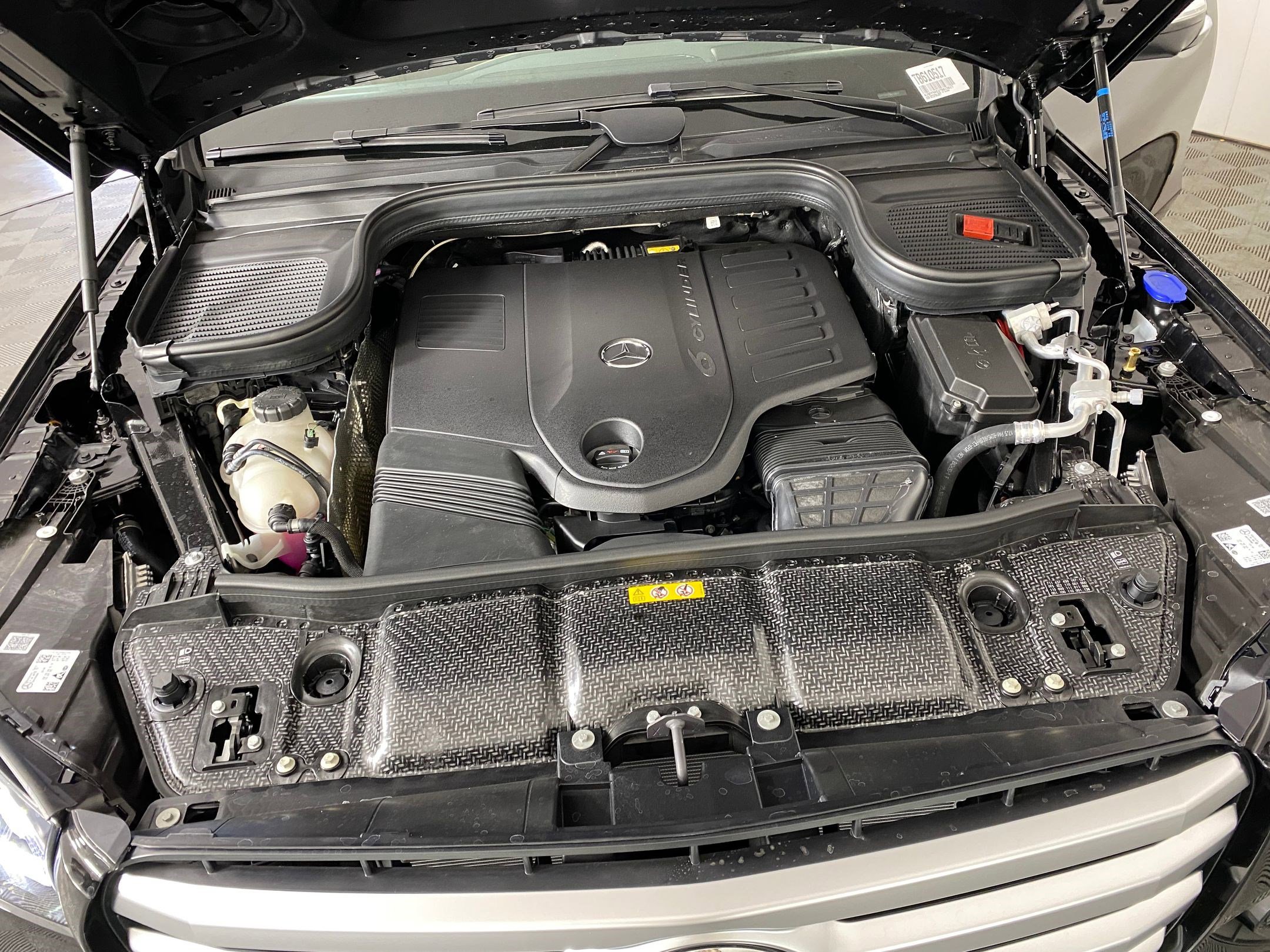 Used 2026 Mercedes-Benz GLS 450 4MATIC image 30